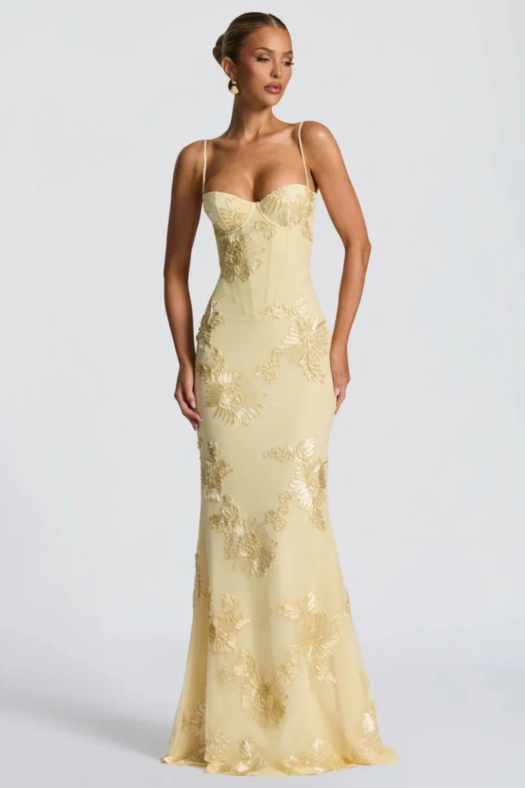 Elegant Formal Wedding Guest Dress for Women with Sweetheart Corset Spaghetti Strap Floral Embroidered Maxi Style