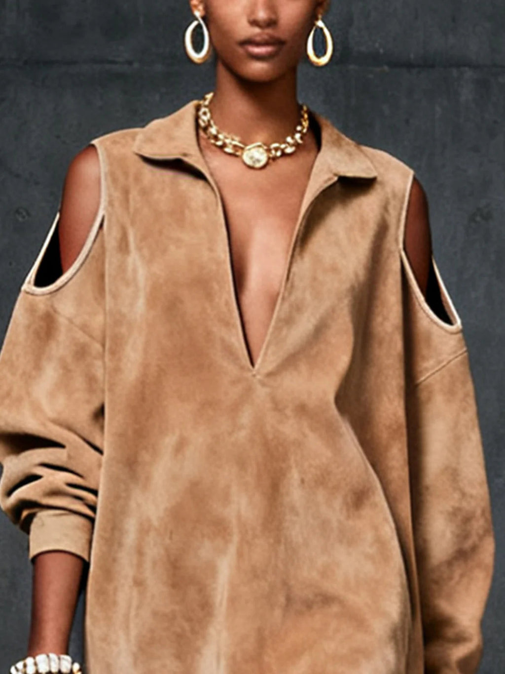 Stylish Casual Dresses for Women with Faux Suede Cold Shoulder V-Neck Long Sleeve Mini Oversized Style