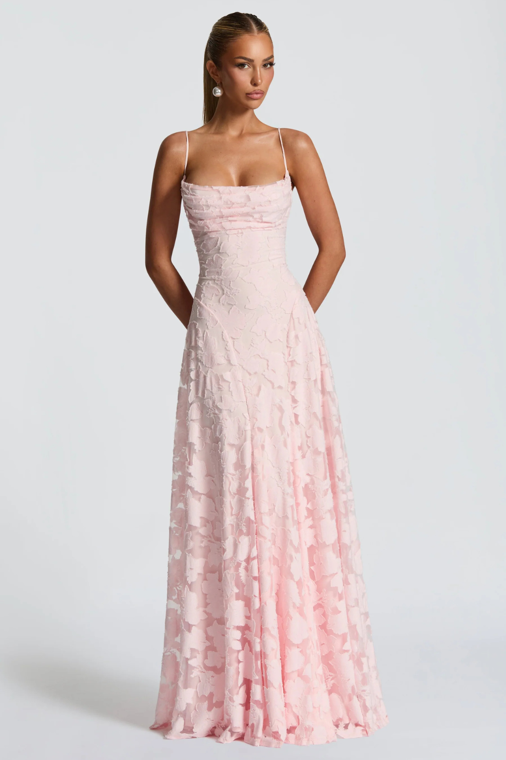 Elegant Formal Wedding Guest Dress for Women with Square Neck Spaghetti Strap Floral Brocade Maxi Style