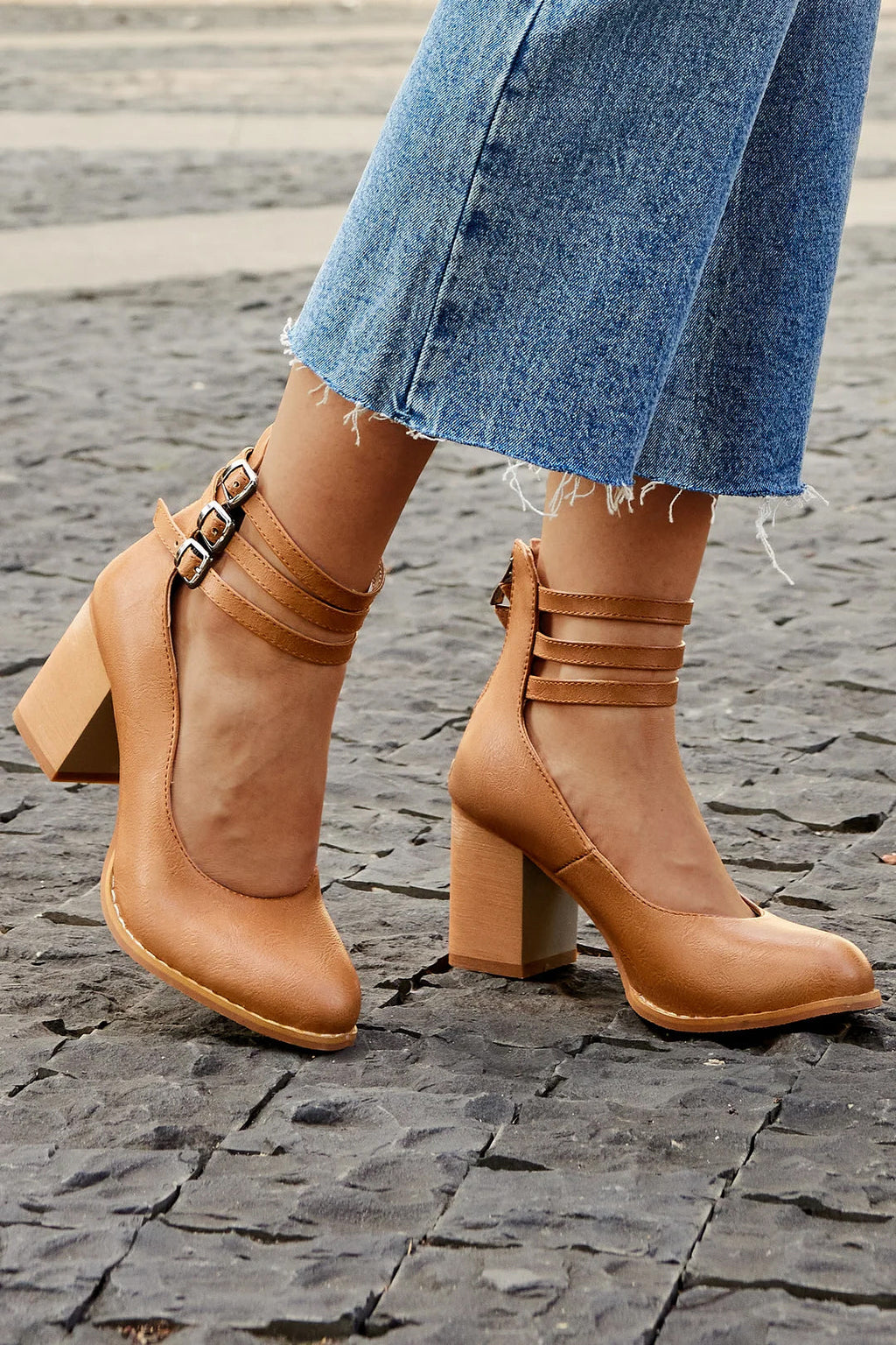 Stylish Sandals for Women with Triple Ankle Strap Double Buckle Block Heel Open Toe Leather Style