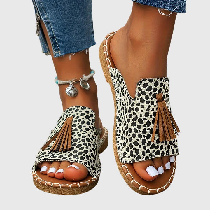 Comfortable Sandals for Women with Toe Ring Tassel Detail Ethnic Print Flat Sole Casual Flip Flop Style